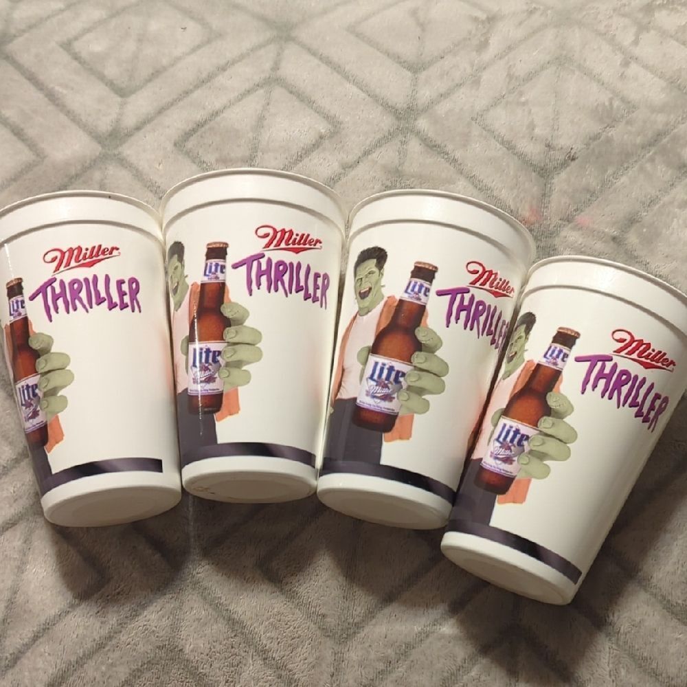 Vintage Thriller Miller Genuine Draft Halloween Miller Thriller Plastic Cups Set